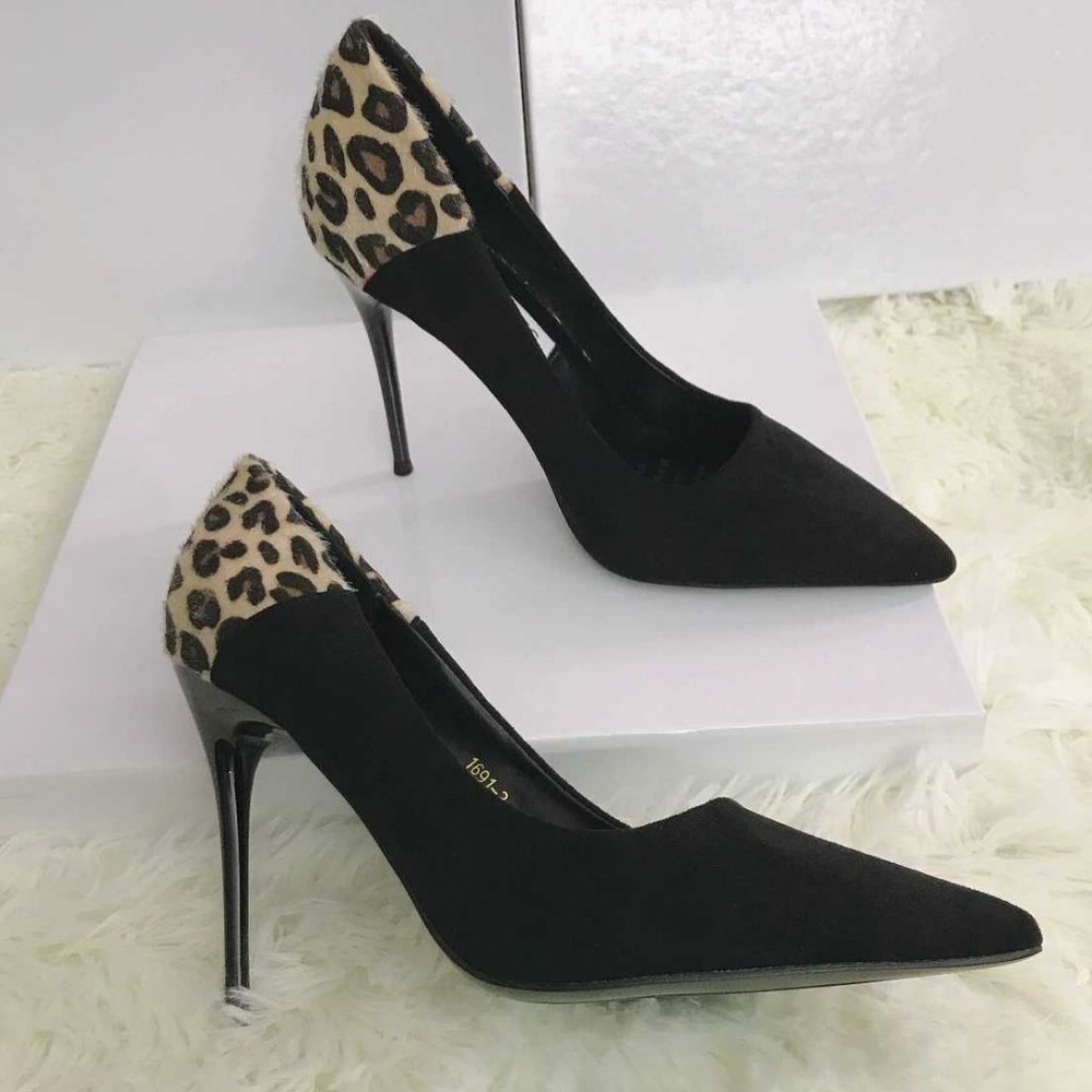 Leopard High Heels - Picture 2 of 4